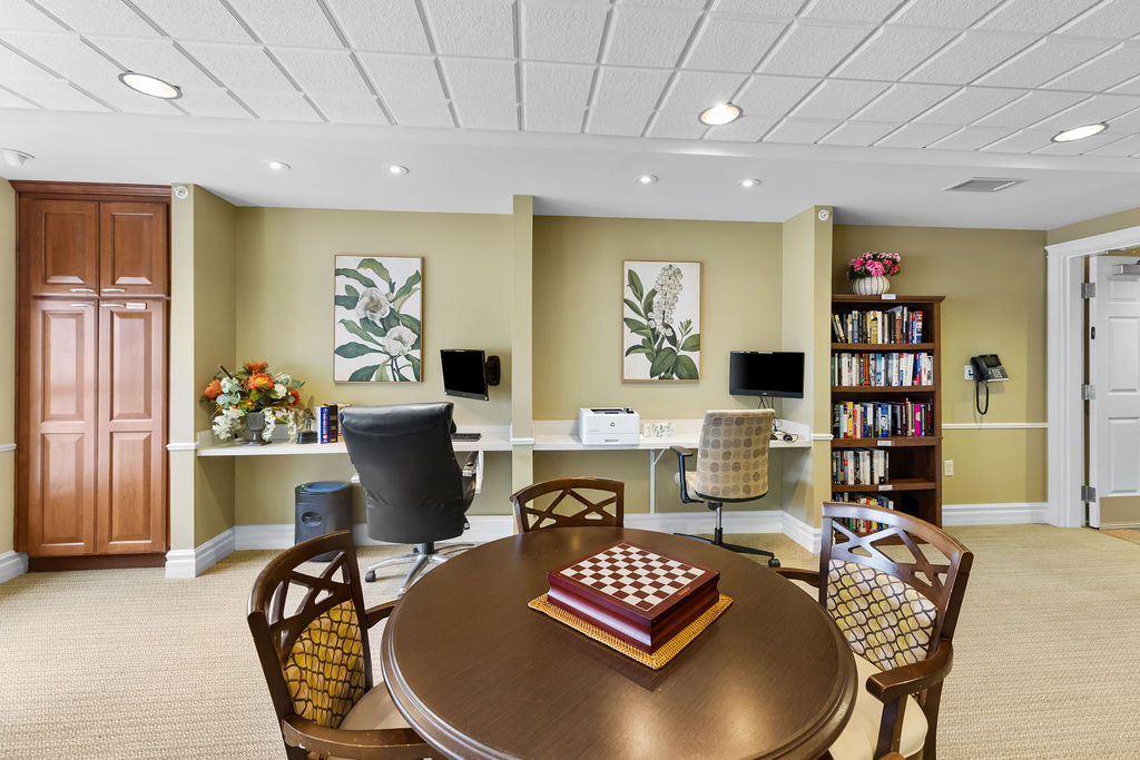 Senior living residence interior Heritage at Irene Woods Memphis
